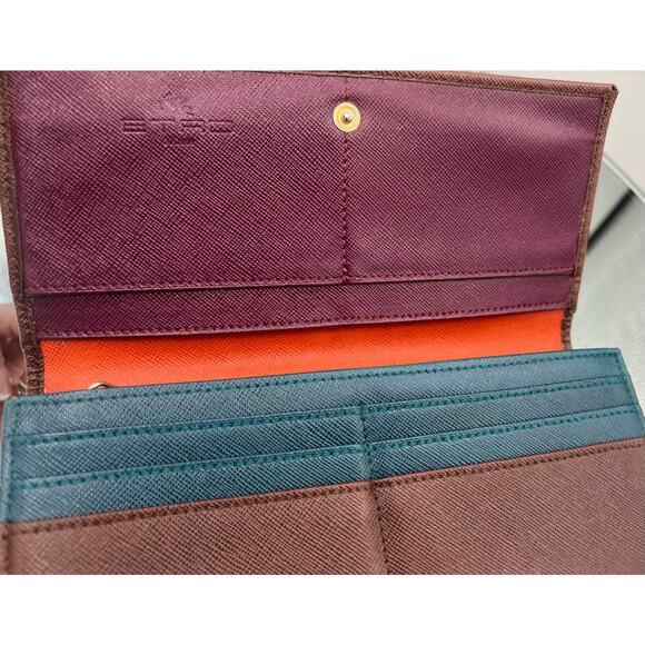 ETRO Gorgeous Rectangular Wallet - Picture 7 of 15